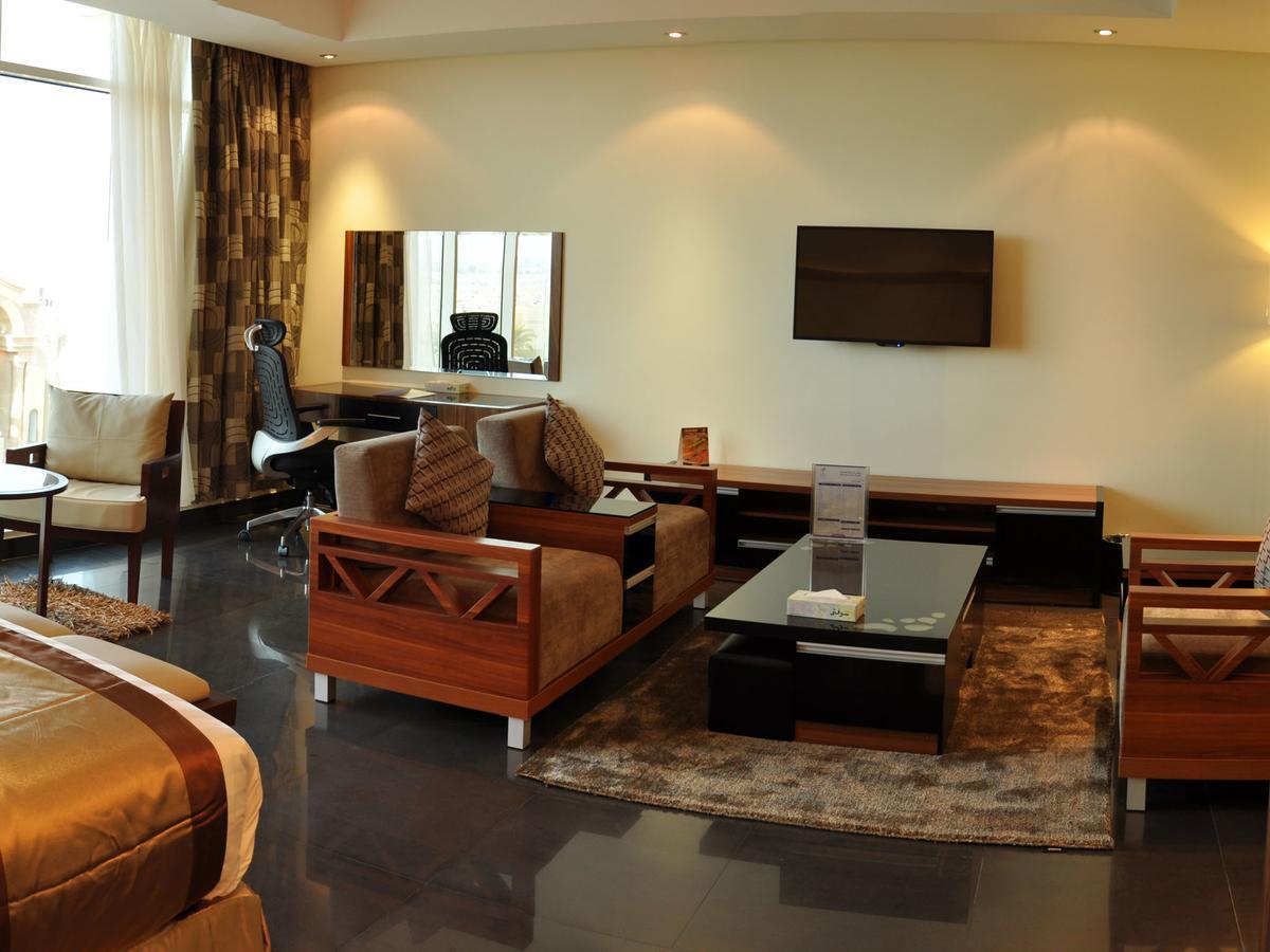 Nelover Qurtubah Hotel Riadh Exterior foto